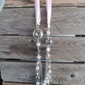 Long silver/white "pearl" necklace